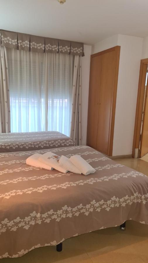 Hotel Cosmos Тарагона Екстериор снимка