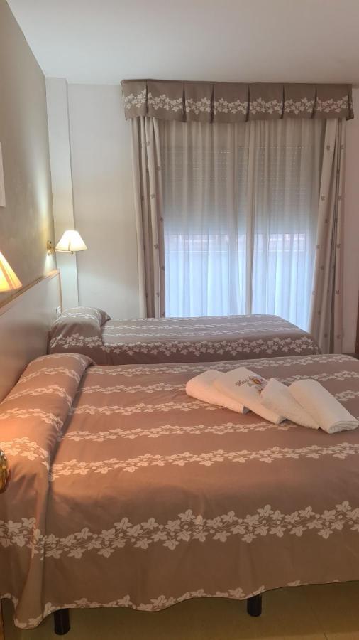 Hotel Cosmos Тарагона Екстериор снимка