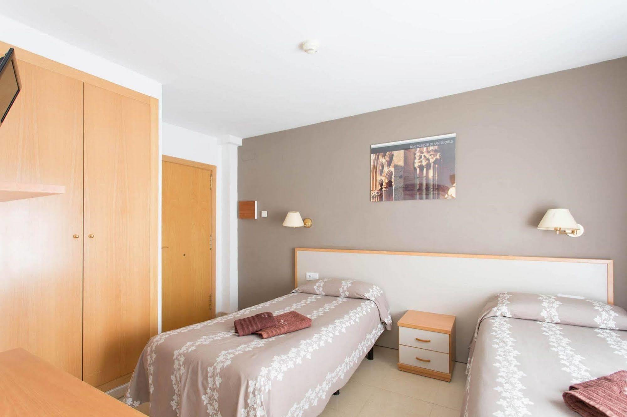 Hotel Cosmos Тарагона Екстериор снимка